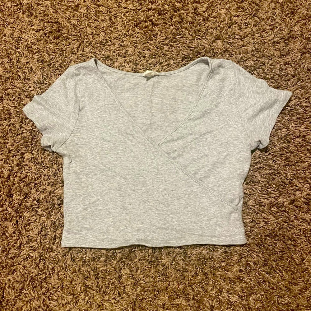 GARAGE Short Sleeve Crop Top